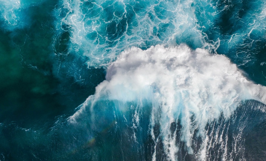 Ocean waves by Michael Olsen